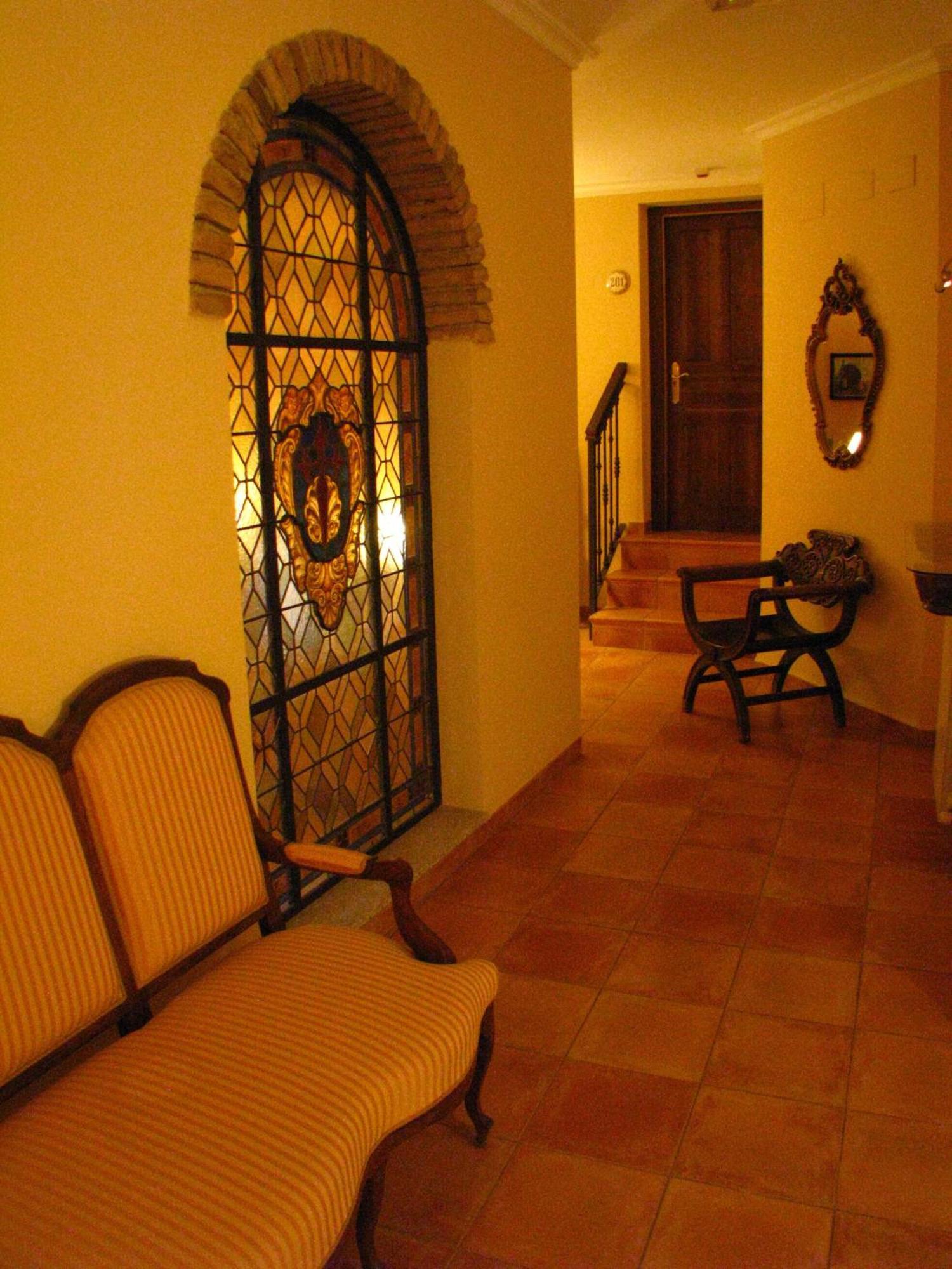 Hotel Don Carlos Cáceres Exterior photo