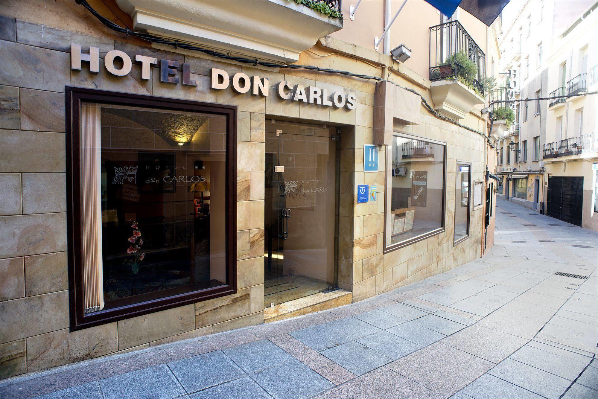 Hotel Don Carlos Cáceres Exterior photo